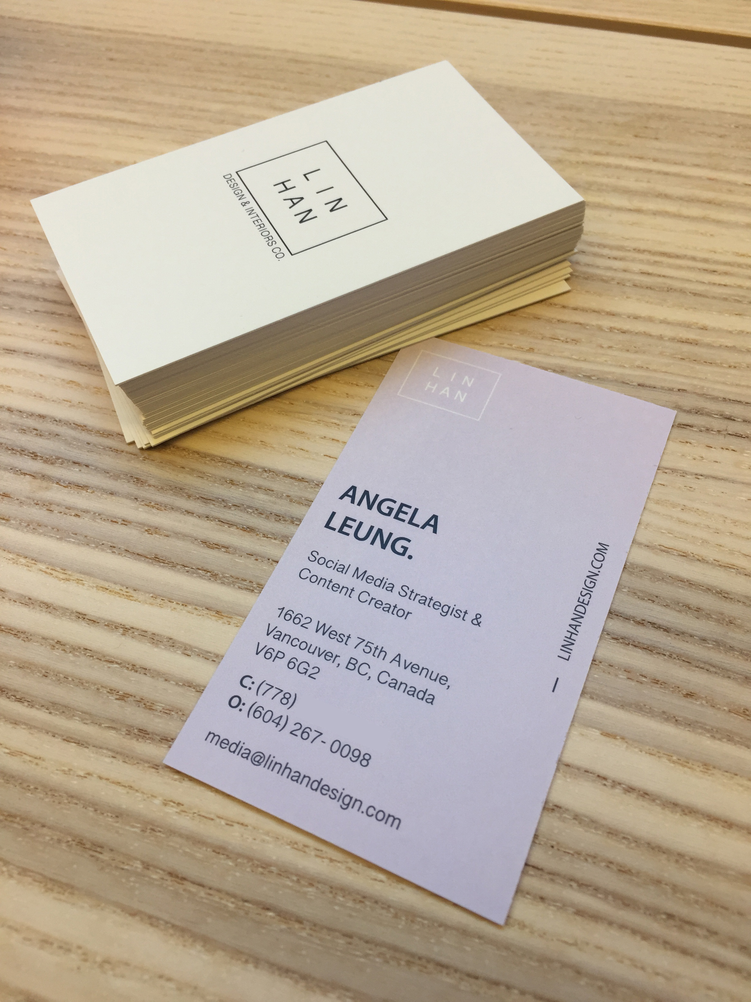 front and back side of Linhan Design business card
